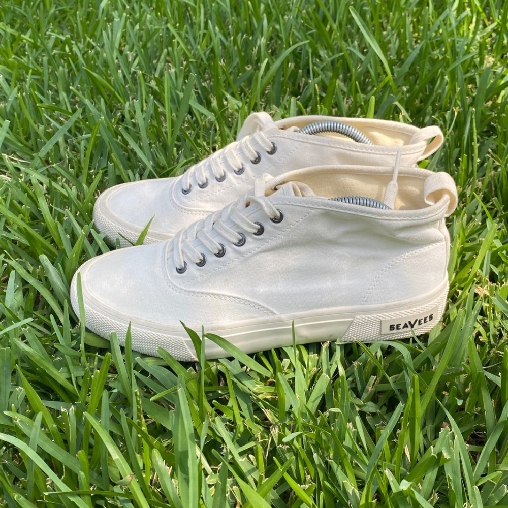 SeaVees Womens Legend 90 Cotton Canvas Mid Cut Sneakers White 7.5 103300
